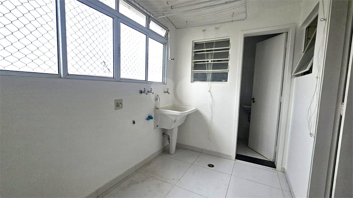 Apartamento para alugar com 3 quartos, sendo 1 suíte, em Granja Julieta, São Paulo, SP