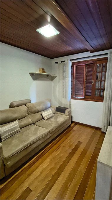 Casa à venda ou para alugar com 7 quartos, sendo 5 suítes, no condomínio Estância Marambaia, Vinhedo - SP