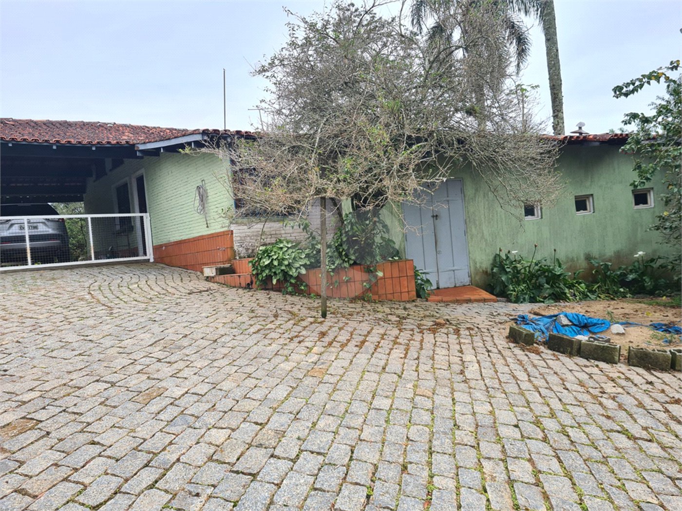 Excelente Chácara à Venda em Itapecerica da Serra/SP