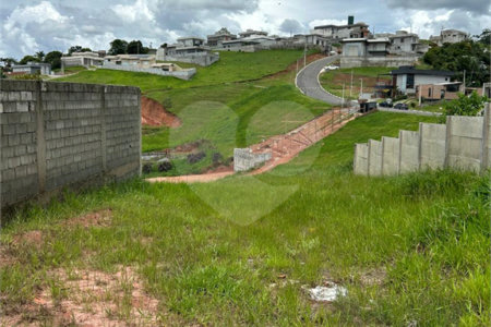 Terreno à venda no condomínio Altos da Floresta, Bom Jesus dos Perdões - SP