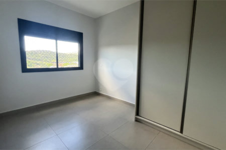 Apartamento Locação com 2 dormitórios para locação no Residencial Vila Helena em Atibaia/SP.