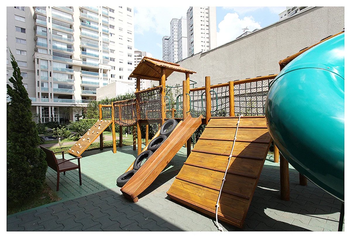 Apartamento à venda com 4 suítes em Vila Nova Conceição, São Paulo, SP