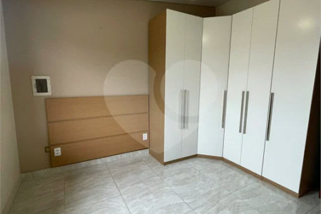 Casa para alugar com 3 quartos, sendo 1 suíte, no condomínio Florenz, Mogi das Cruzes - SP