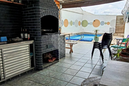 Casa na Vila Monte Alegre com 330m²