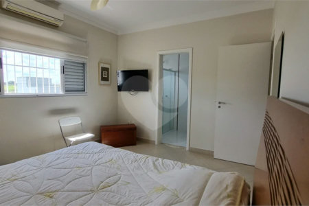 Lindo sobrado com 4 suites e piscina à venda, 365m², por R$ 2.450.000,00 no condomínio Villa Suiça, em Indaiatuba/SP.