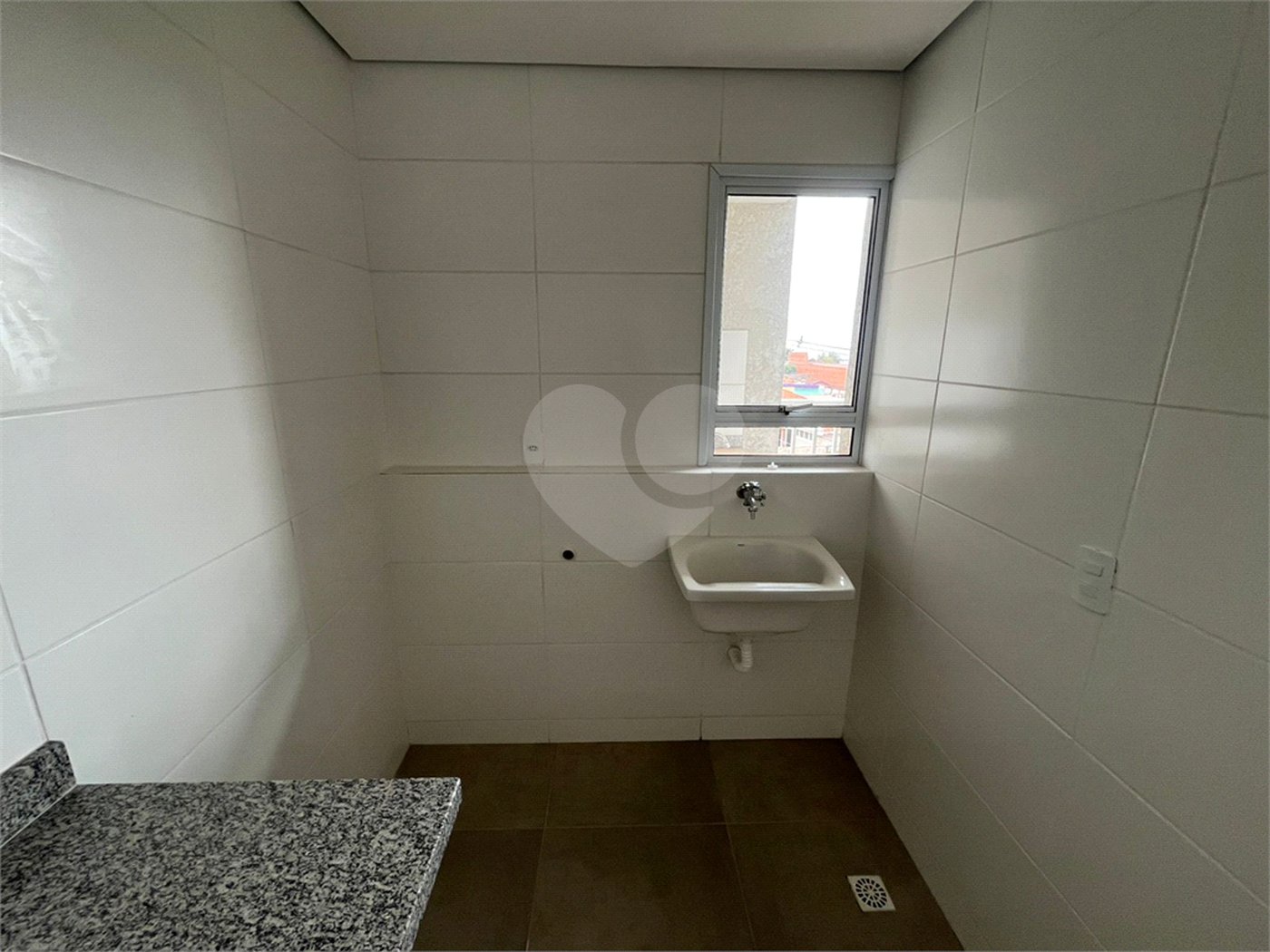 Apartamento á venda na região do Vila Prado.
