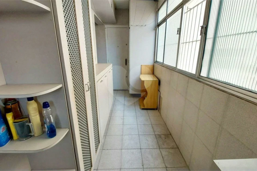 Apartamento de 03 dormitórios. Agende uma visita.