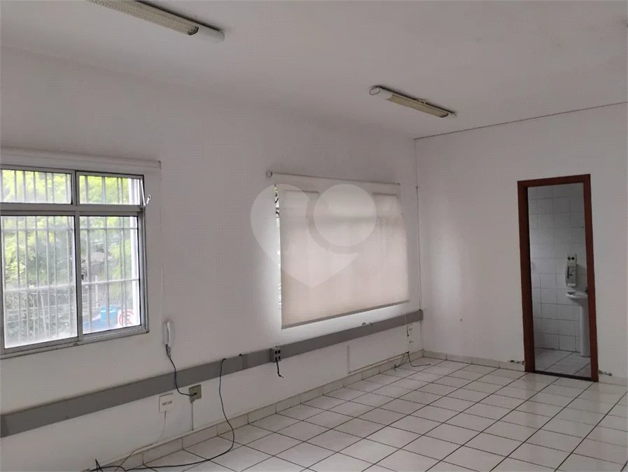 Excelente sala comercial na zona Sul