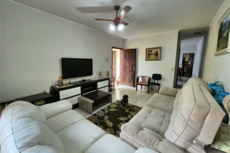 Sobrado à venda com 4 quartos em Jardim Sarah, São Paulo, SP