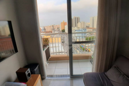 Apartamento à venda no Brás, 1 suíte, garagem