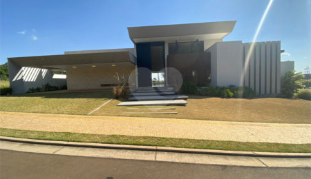 Casa à venda com 6 quartos, sendo 4 suítes,  no condomínio Damha II, São Carlos - SP