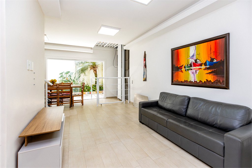 Casa no condomínio Condomínio Villa de São Paulo para venda com 2 quartos, sendo 2 suítes , 200m²