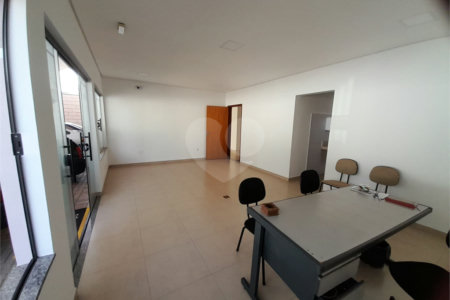 Galpão Industrial no Jardim Tangará - 1.714,91 m² de Área Útil