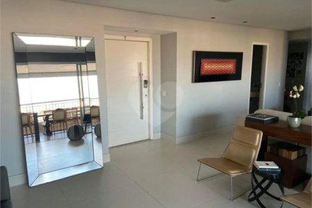 Apartamento à venda Mooca, 149m², andar alto, 3 suítes, 2 vagas, varanda gourmet, porteira fechada