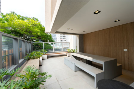 LINDO STUDIO DE 32M² PRÓXIMO DE TUDO