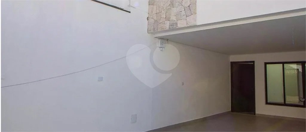 Sobrado novo , com 230m² , 3 suítes , 4 vagas de garagem , à venda no Jardim Bela Vista , em Santo André.