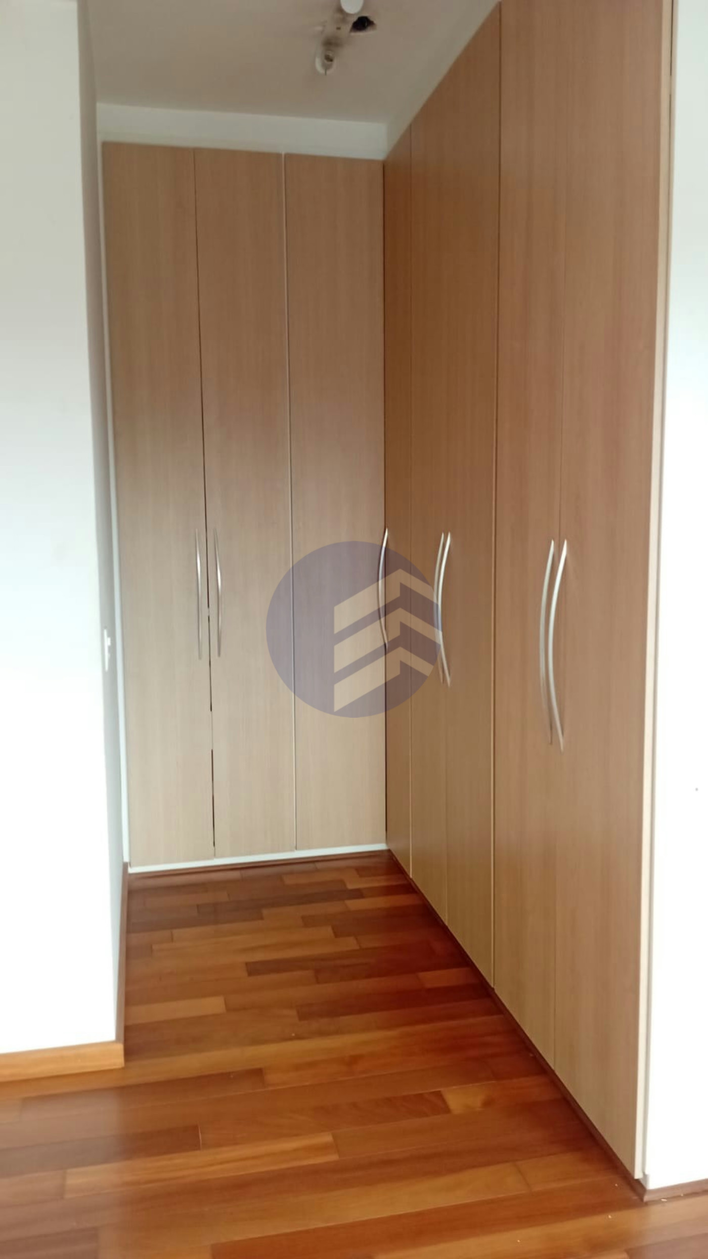 Sobrado residencial/comercial para alugar com 4 quartos, sendo 1 suíte, em Parque Ipê, São Paulo - SP