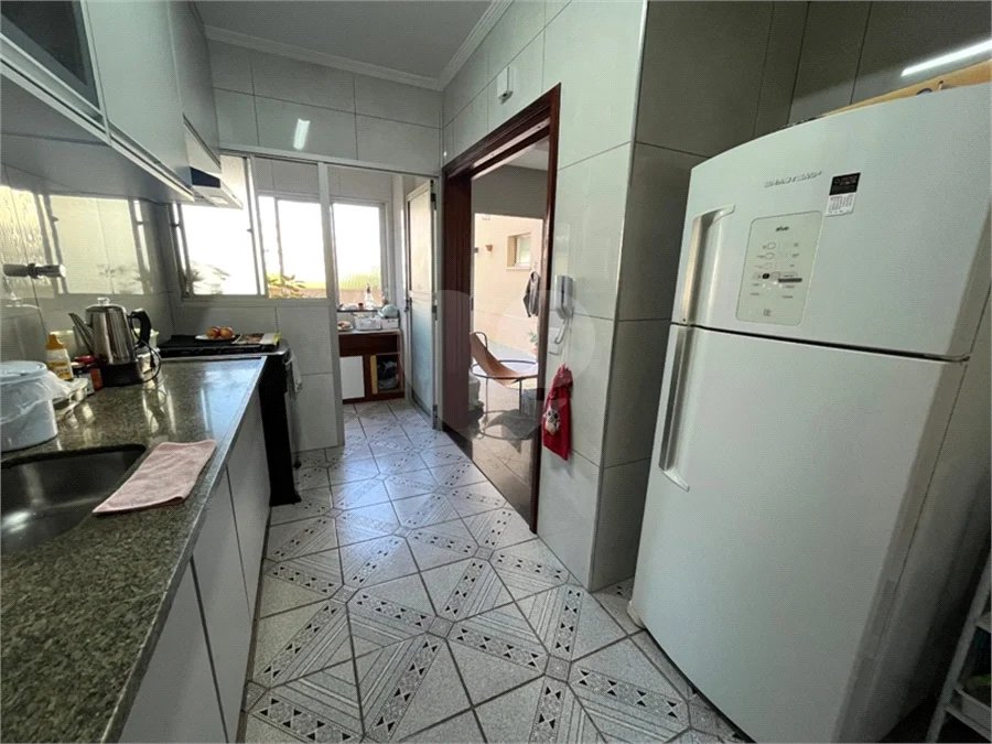 Apartamento Garden com 195 m² de Área Útil, 3 Dormitórios e 2 Vagas