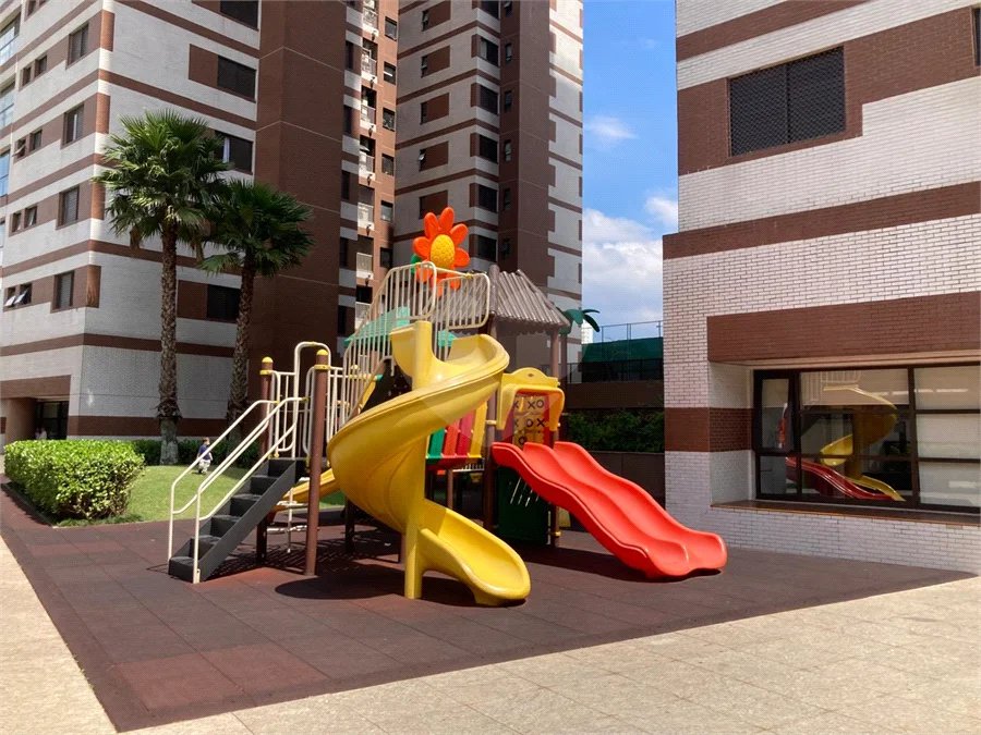 Apartamento para alugar com 4 suítes em Chácara Santo Antônio, São Paulo, SP