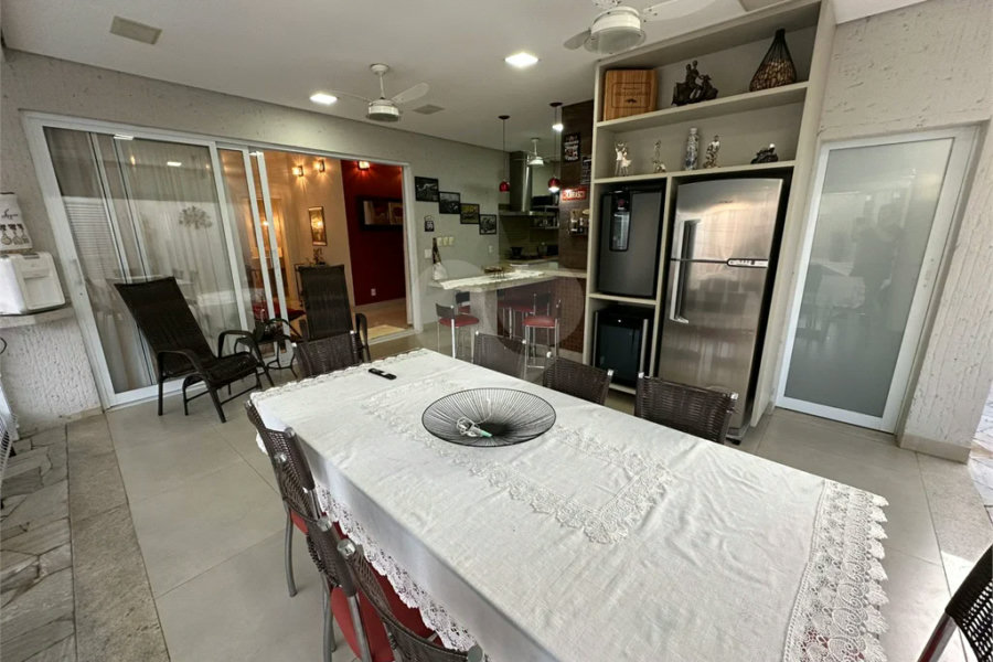 Casa para Venda e Locação em Condomínio Fechado no Bairro Campestre em Piracicaba - SP.