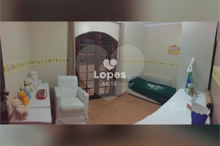 SOBRADO A VENDA, BAIRRO PARQUE DOS IPÊS, 3 DORMITORIOS 1 SENDO SUITE, 2 VAGAS DE GARAGEM, SJC/SP