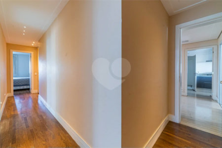 Apartamento para venda no condomínio Piazza Suprema - Praça Visconde de Souza Fontes