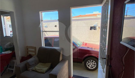 Casa à venda com 1 quarto em Vila Jacobucci, São Carlos, SP