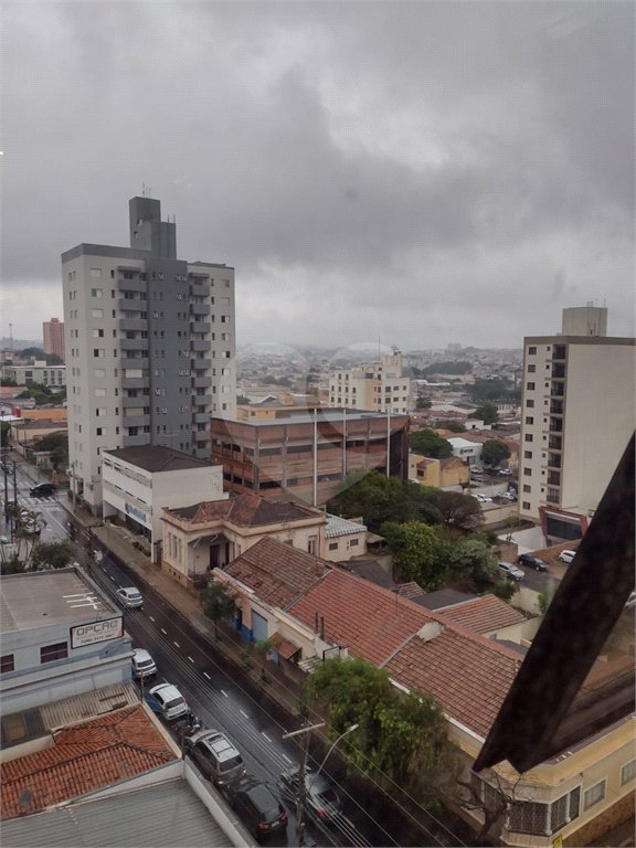 Apartamento no Edificio Jatiúca á venda.