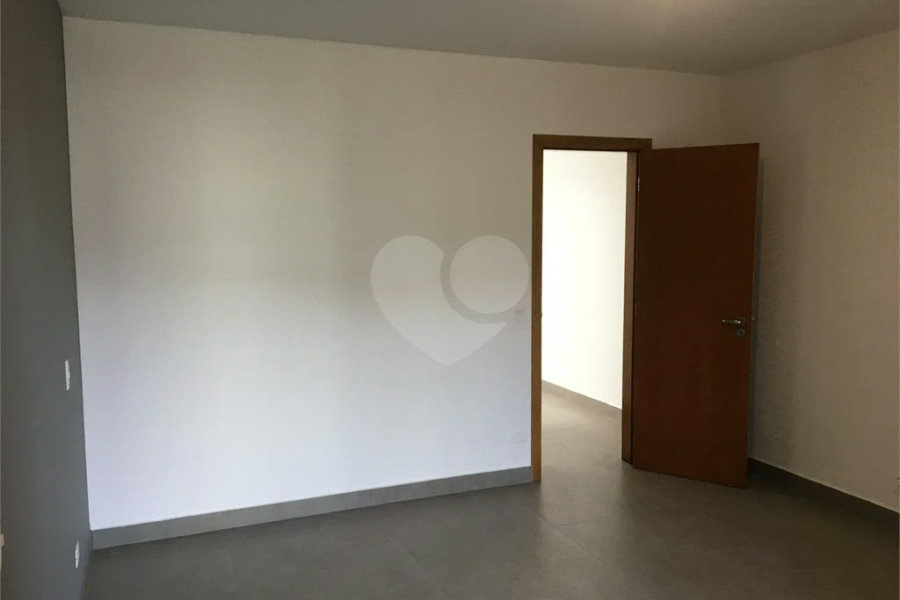 Casa, 3 dormitórios, 1 suíte, 2 vagas, para locação em Água Fria, em São Paulo