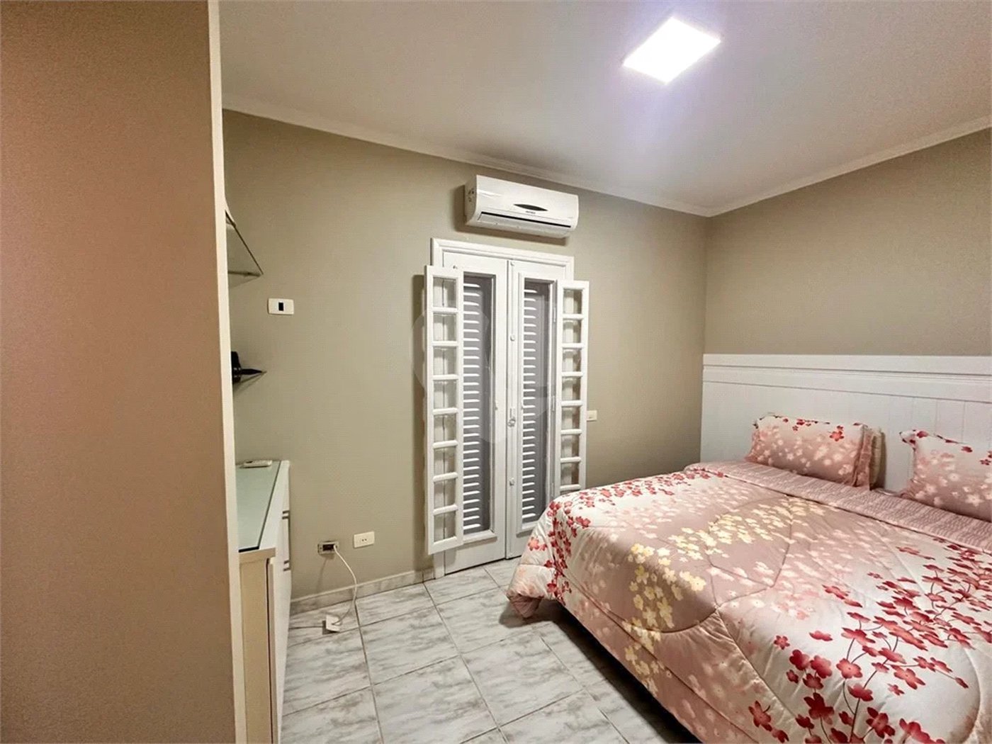 Casa à venda com 5 suítes em Riviera de São Lourenço, Bertioga, SP