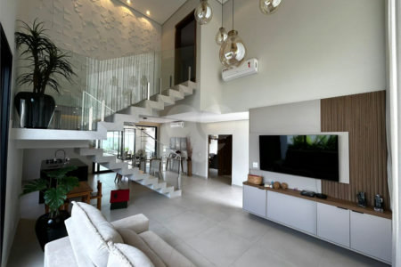 Casa de alto padrão para venda no condomínio Damha III.