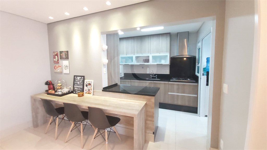 Apartamento na Mooca 107m² 3 suítes, 2 vagas e lazer completo