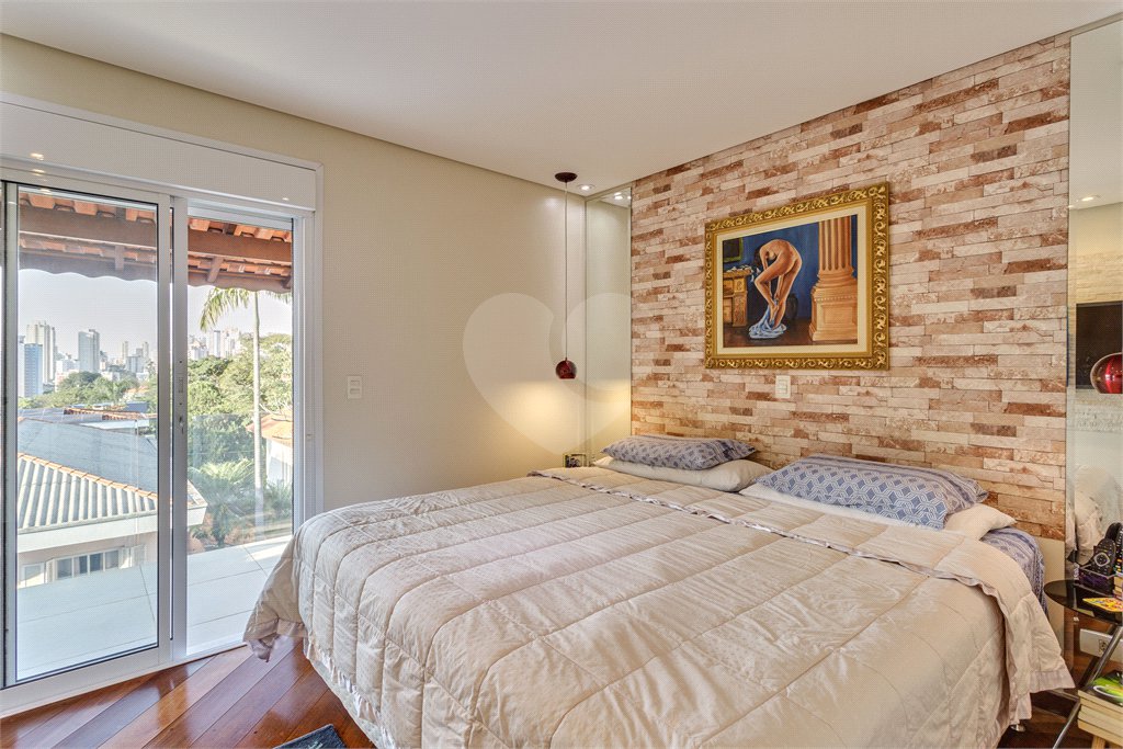Casa à venda ou para alugar com 4 quartos, sendo 2 suítes, em Jardim Prudência, São Paulo, SP