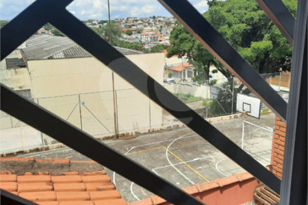 Casa com 120m², 3 dormitórios, sendo 2 suítes, 4 vagas, à venda na Vila Matilde.