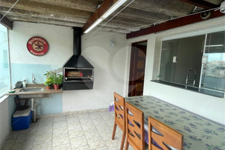 Casa Sobrado na Vila Jardim Formosa, 2 dormitórios, 2 vagas de garagem