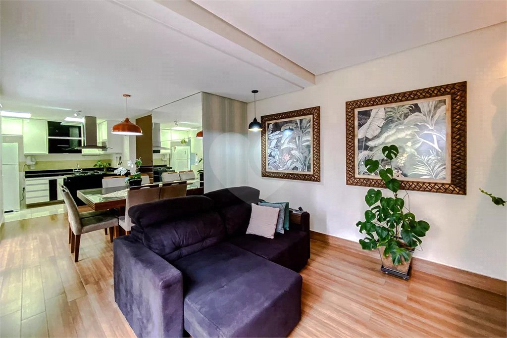 Duplex de 96m2 decorado com varanda gourmet e 2 vagas no Alto do Ipiranga