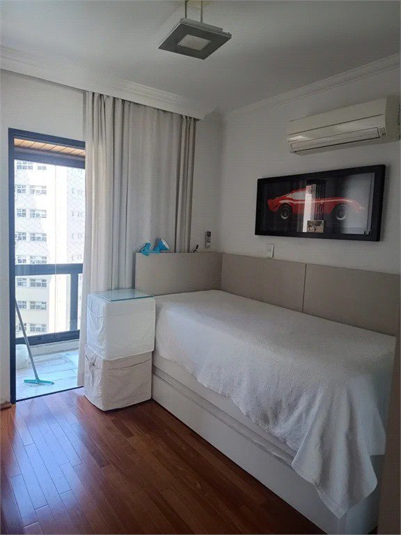 Apartamento à venda com 3 suítes em Morumbi, São Paulo, SP