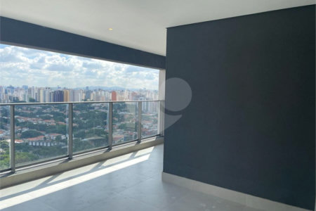 Apartamento à venda com 3 suítes em Campo Belo, São Paulo, SP