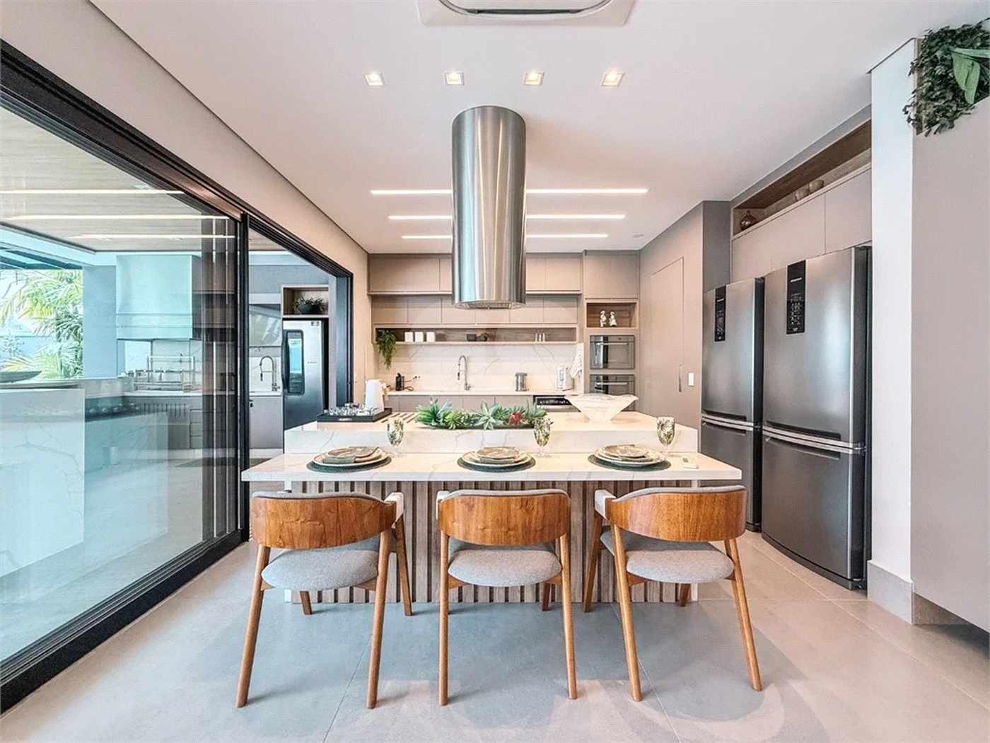 Casa à venda com 5 suítes em Riviera de São Lourenço, Bertioga, SP