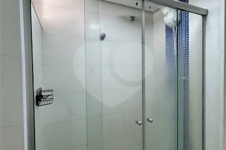 Apartamento de 105 m2, 3 dorms, 2 vagas livres em Perdizes