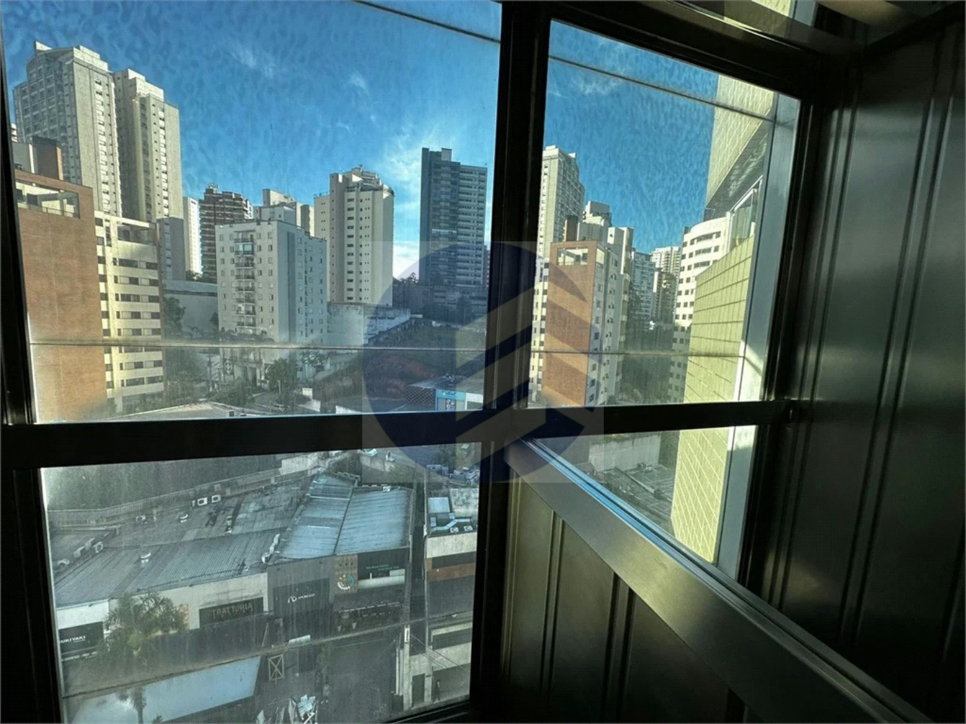 Apartamento à venda com 3 quartos, sendo 1 suíte, em Jardim Sul, São Paulo - SP