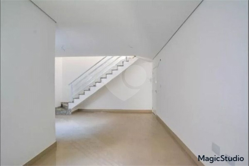 Apartamento com 2 dormitórios , sendo 1 suíte , 1 vaga , á venda na Vila Humaitá em Santo André.