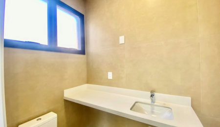 Casa à venda com 3 suítes no condomínio Vila Giardino, Jundiaí - SP