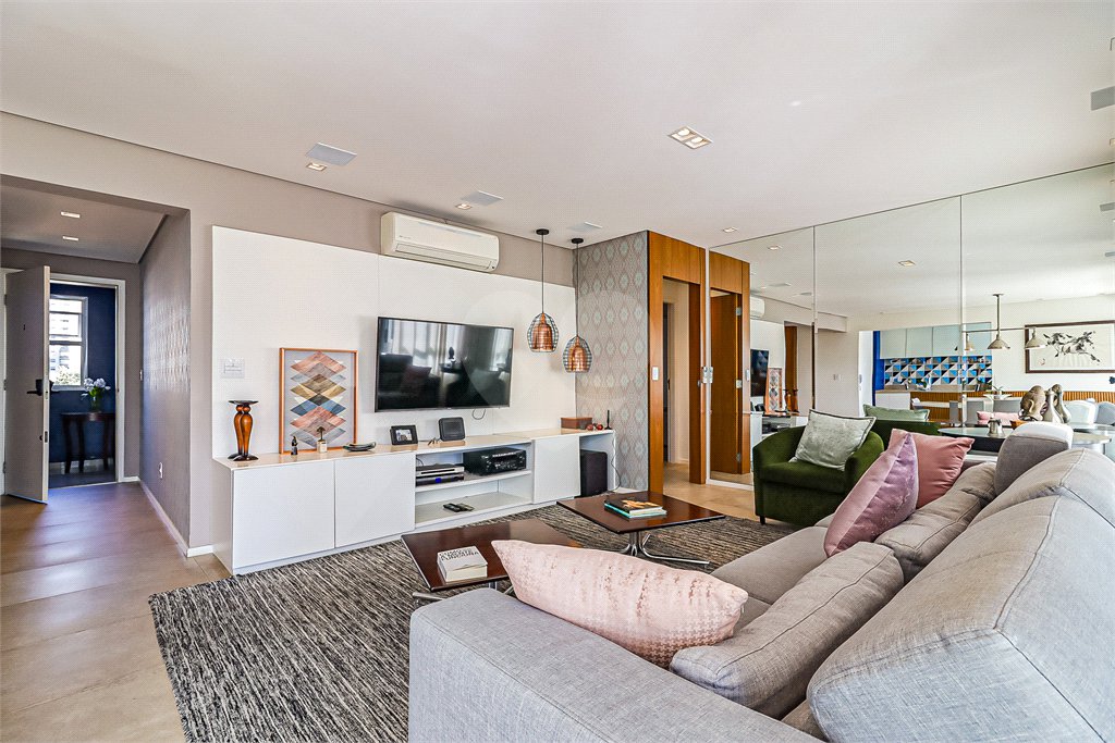 Apartamento à venda com 148 m² 3 suítes 3 vagas Vila Mariana / Chácara Klabin