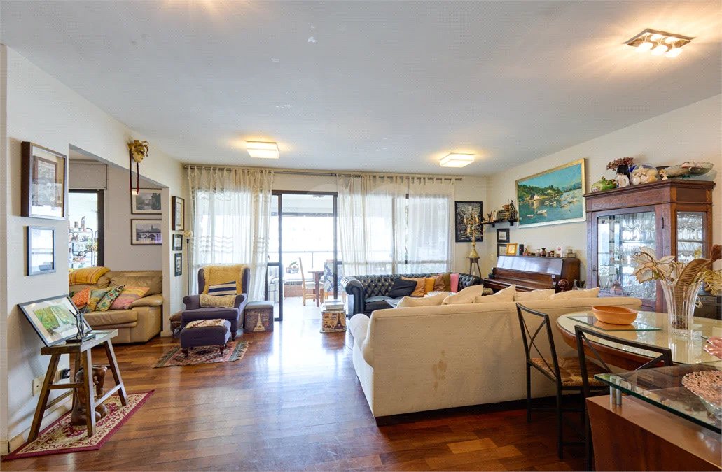 Apartamento 3 suítes 3 vagas a venda no condomínio The Gift - São Paulo