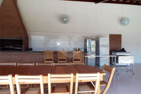 Chácara em condomínio Quinta dos Buritis 3 quartos, 1000 m²