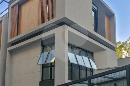 CASA DE CONDOMINIO CUBE TUTOIA/196m2/3Q/1SUITE + ROOFTOP