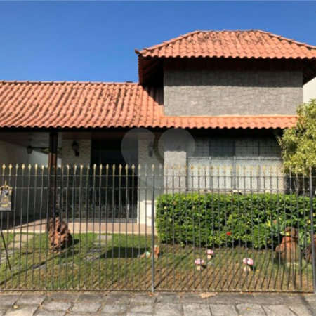Casa à venda ou para alugar com 3 quartos, sendo 1 suíte, em Campo Grande, Rio de Janeiro, RJ