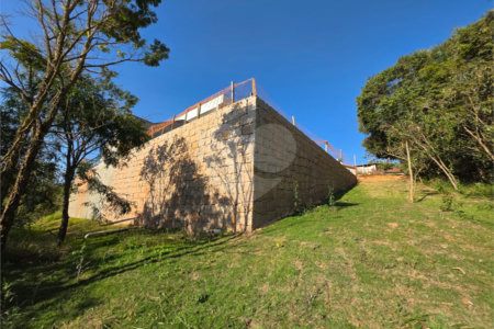 Terreno à venda no condomínio Reserva dos Jatobás, Louveira - SP