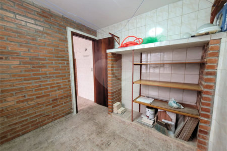 Sobrado à venda com 2 quartos em Jardim Mangalot, São Paulo, SP